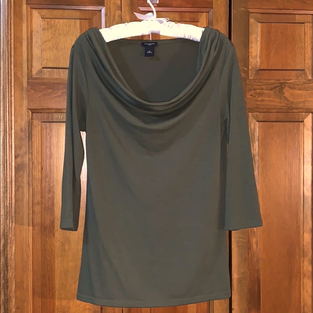 Ann Taylor 3/4 Sleeve Women’s Cowl Neck Sweater Size M